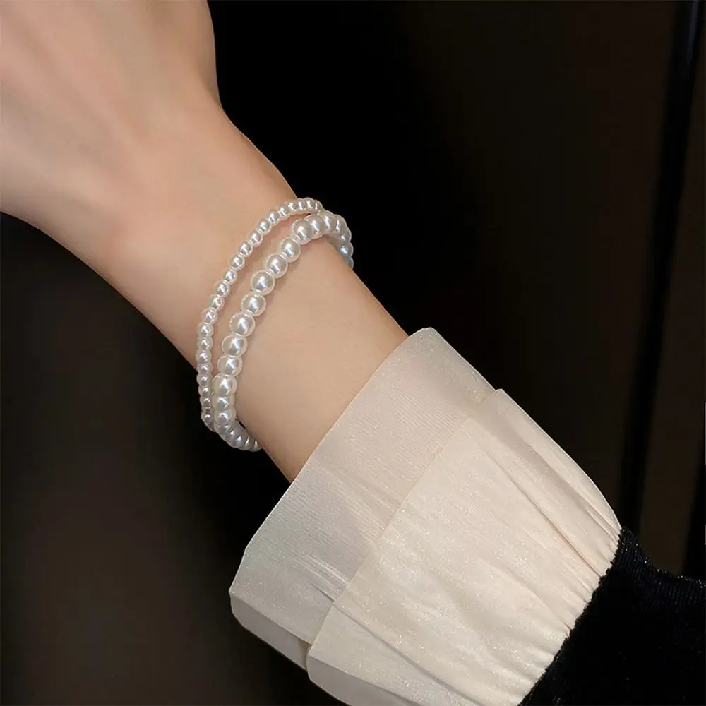 Vintage Baroque Style Pearl Bracelets Chic Multi-size Pearl Beaded Bracelets Elastic Adjustable Pearl Hand Chain