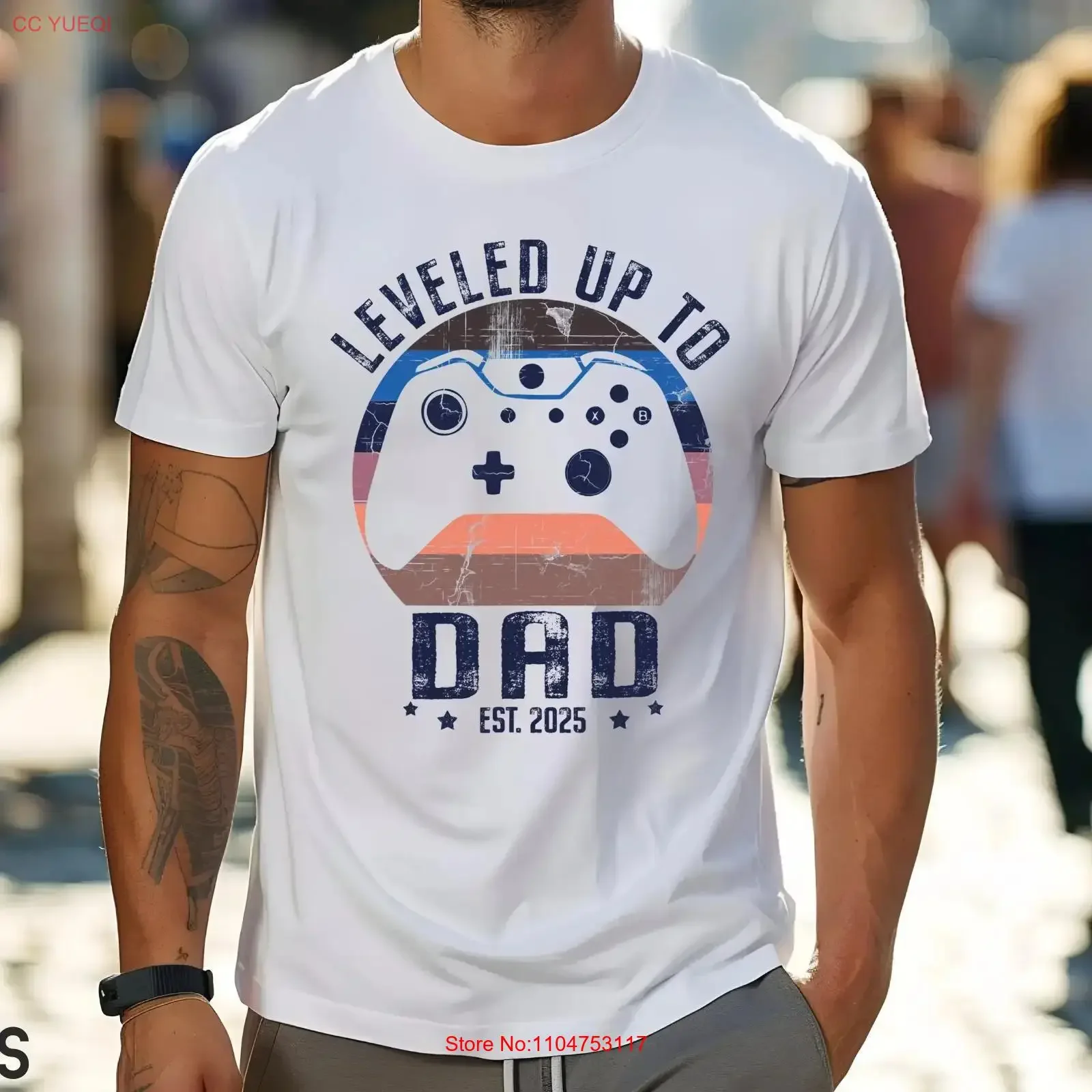 Leveled Up To Dad Est 2025 T Shirt Father's Day New Fatherhood AnnouncemenT Gamer vintage Washed Soft designer clothes Unisex