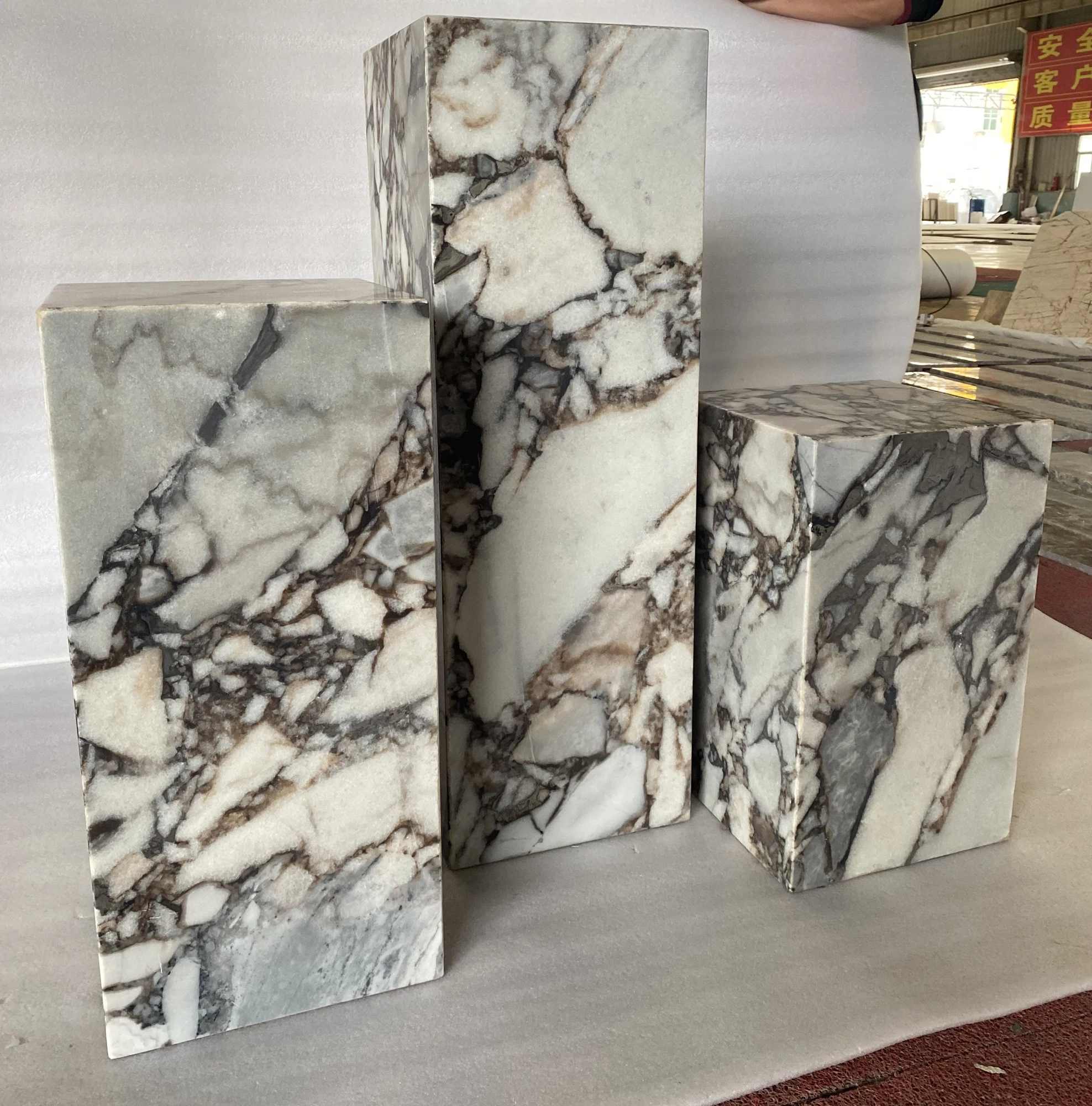 Customized Carrara Marble Cube Side Table Stone Marble Plinth Coffee Table Real White Marble Square Plinth