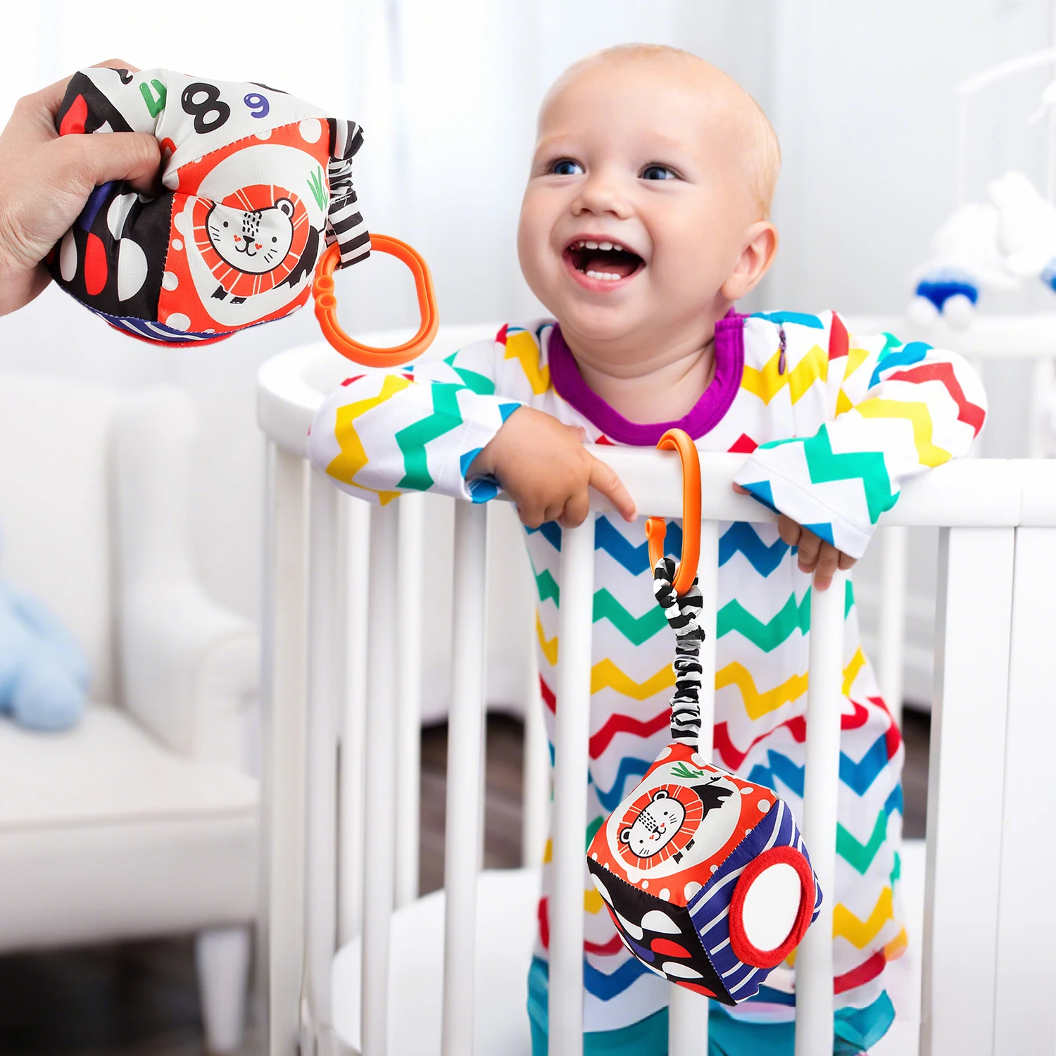 Bebê recém-nascido berço pendurado chocalho brinquedos preto & branco chocalho pendurado atividade carrinho de brinquedo para 0-12 meses aprendizagem educação brinquedo