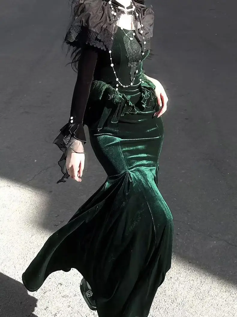 

velvet fish tail long sleeved long skirt queen Lolita cheongsam dress Gothic dark cosplay costume palace ceremonial dress