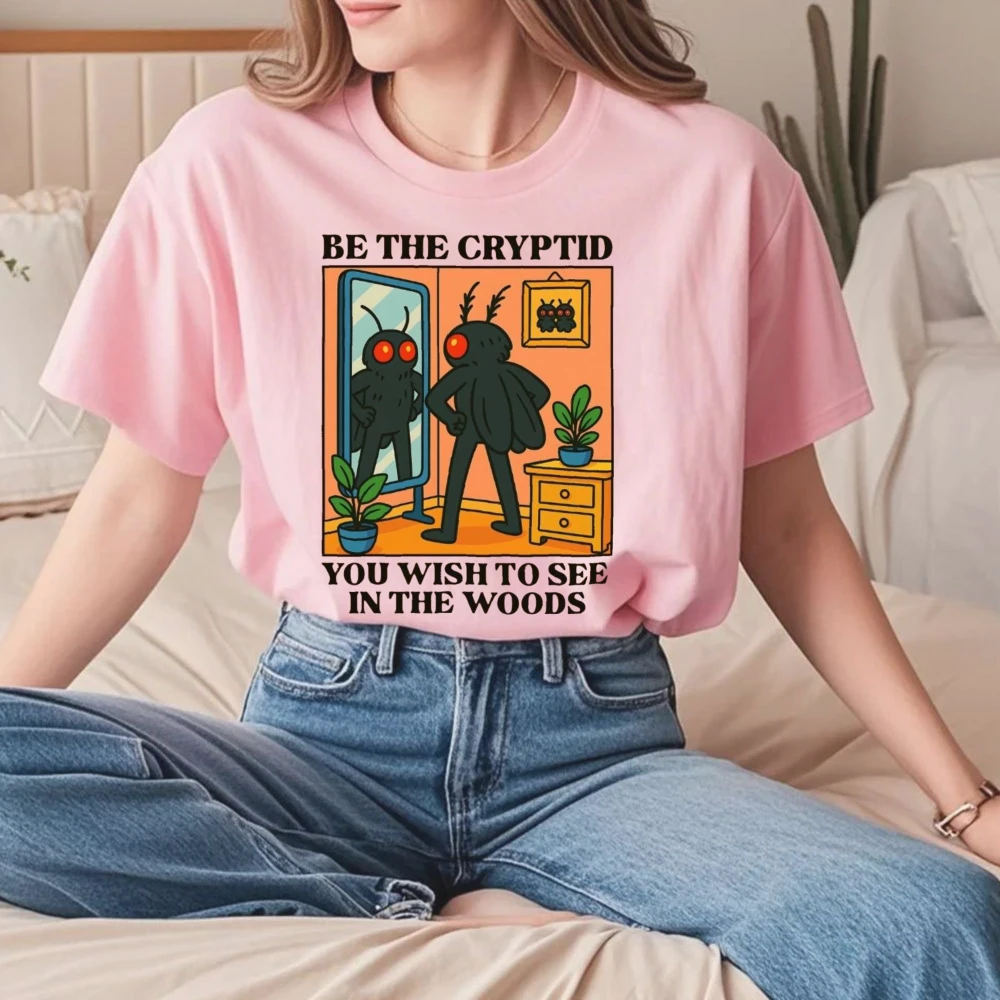 

Cute Mothman Shirt Cryptid T Shirt Cryptidcore Aesthetic Weirdcore Tops Kawaii Retro Anime Folk Horror Clothing Gift for Friend