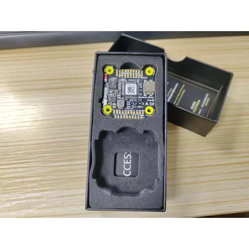 TopEsSpeedyBee F405 V4 55A Stack 30x30mm Flying Tower 4-in-1 Electronic Speed Controller F405 V4 Version Flight Control