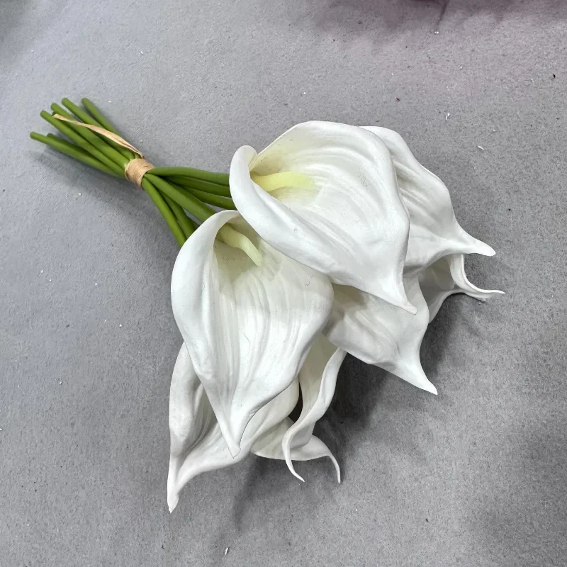 Lote de 18 Ramos de Lirios Calla Artificiales de EVA, Flores Artificiales para Boda, Ramo de Novia, Decoración del Hogar, Decoración de Mesa de Comedor, Lirios Calla