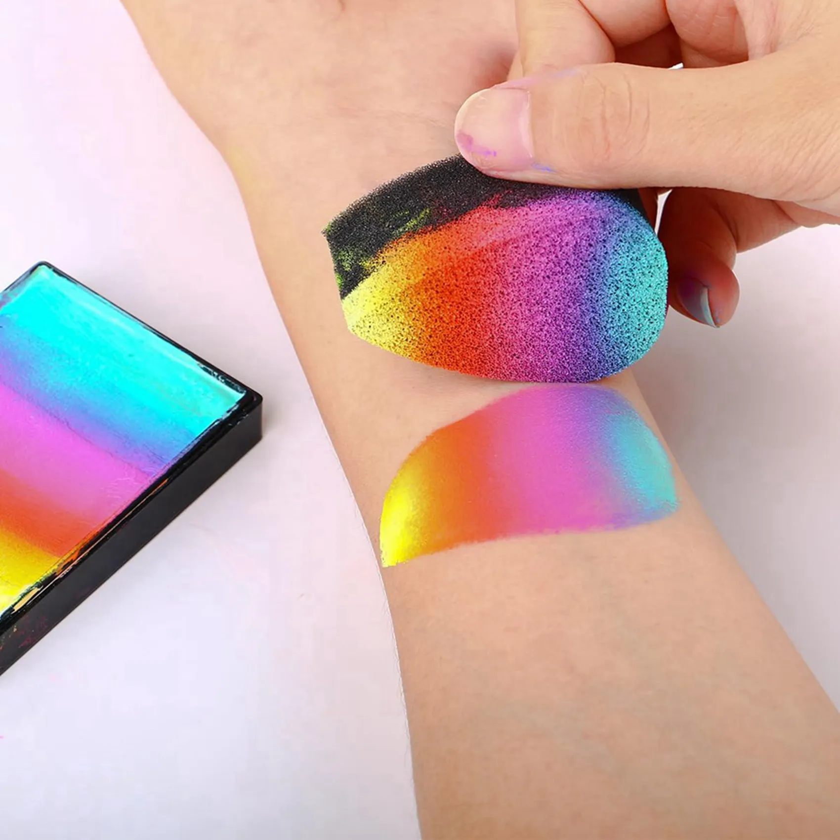 ฟองน้ำ Cat wajah Cat wajah ฟองน้ำดำความหนาแน่นสูงสำหรับงานศิลปะและสีทาตัว (20กลีบ + 20ดวงจันทร์ครึ่ง)