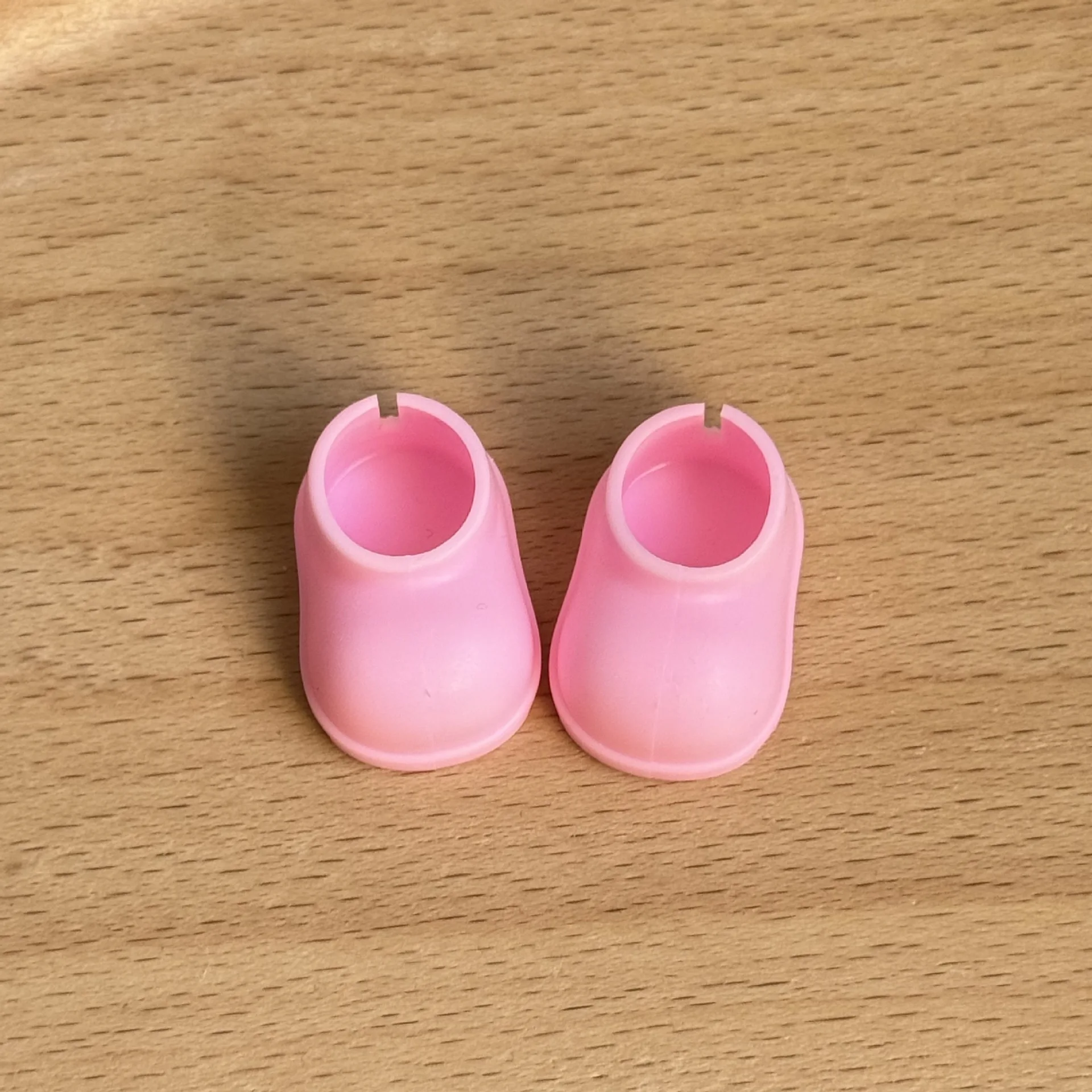 Aksesori Sepatu Boneka Mewah 17Cm Mainan Boneka DIY Sepatu Bot Hujan Plastik Warna Serbaguna dan Menarik untuk Pakaian Labubu