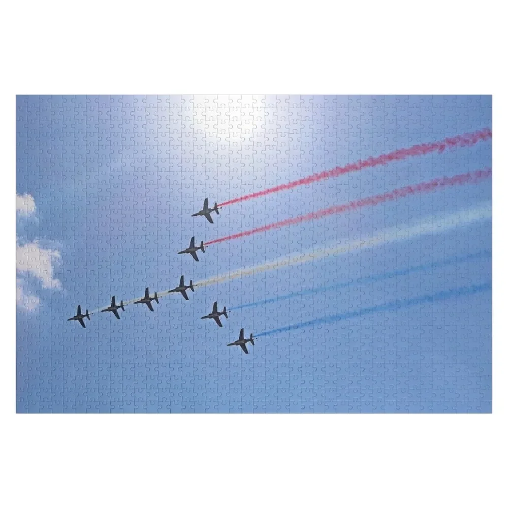 

r2887/ Finition 2021 - 16 - la Légendaire Patrouille de France 2021, le Vigeant 86 fz 2000 (c)(h) Olavia-Olao Okai Jigsaw Puzzle