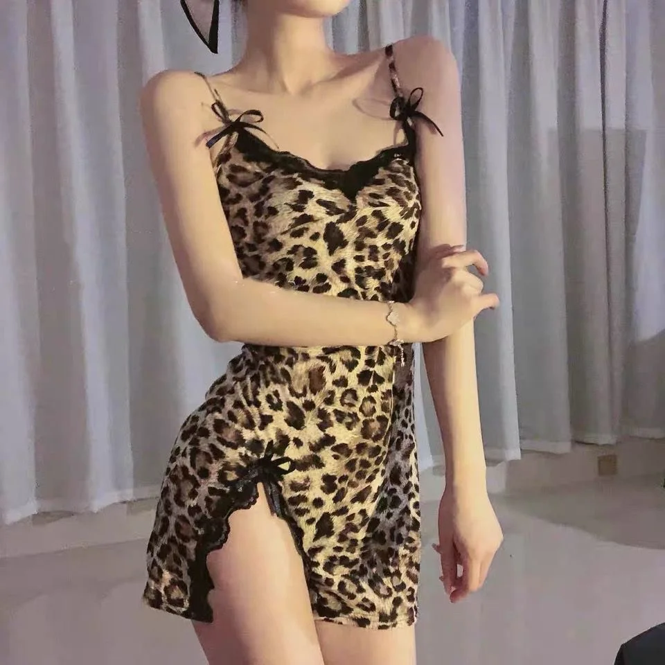 Summer sexy leopard print halter nightgown with lace bow decoration, home attire