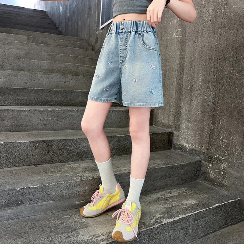 2026 Summer Teen Girls Bow Embroidery Denim Shorts Elastic High Waist Casual Jean Shorts Kids Sweet Loose Wide Leg Short Pants view 6