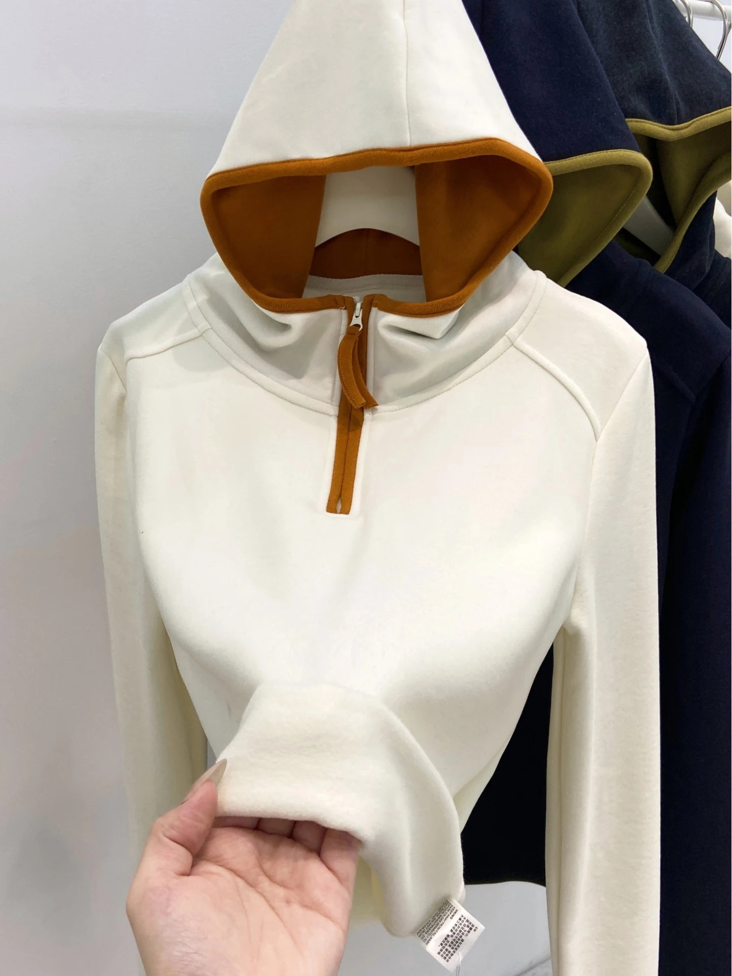 Trendy Thiened-sweater met capuchon, lange mouwen, dameswinter, casual thermische binnenkleding, polyestervezel, losse pasvorm