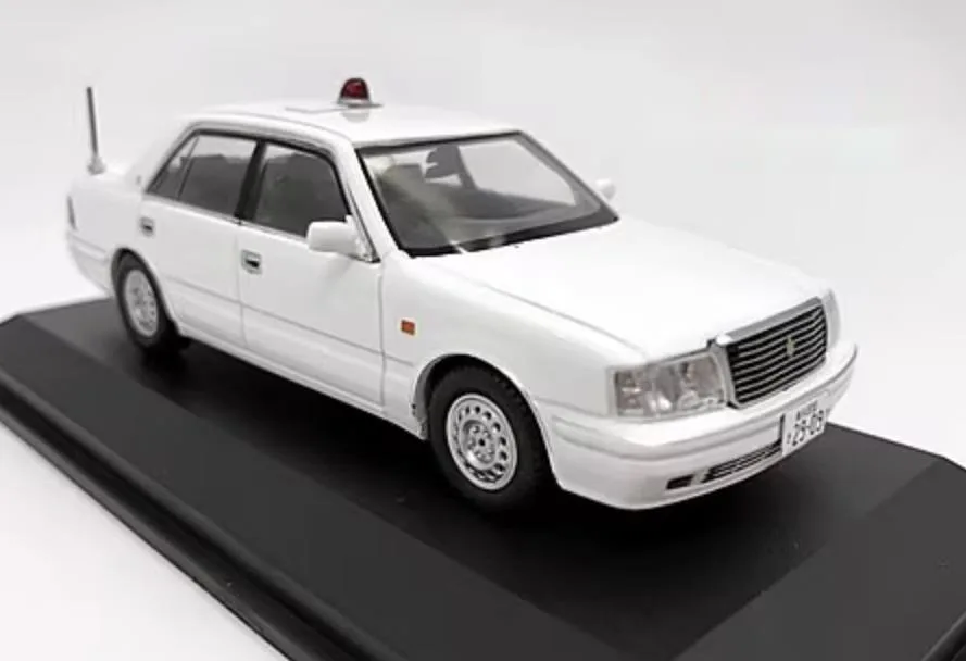 1/43 raro nova chegada preço especial diecast metal japonês clássico coroa modelo de carro móveis exibição coleção brinquedos crianças