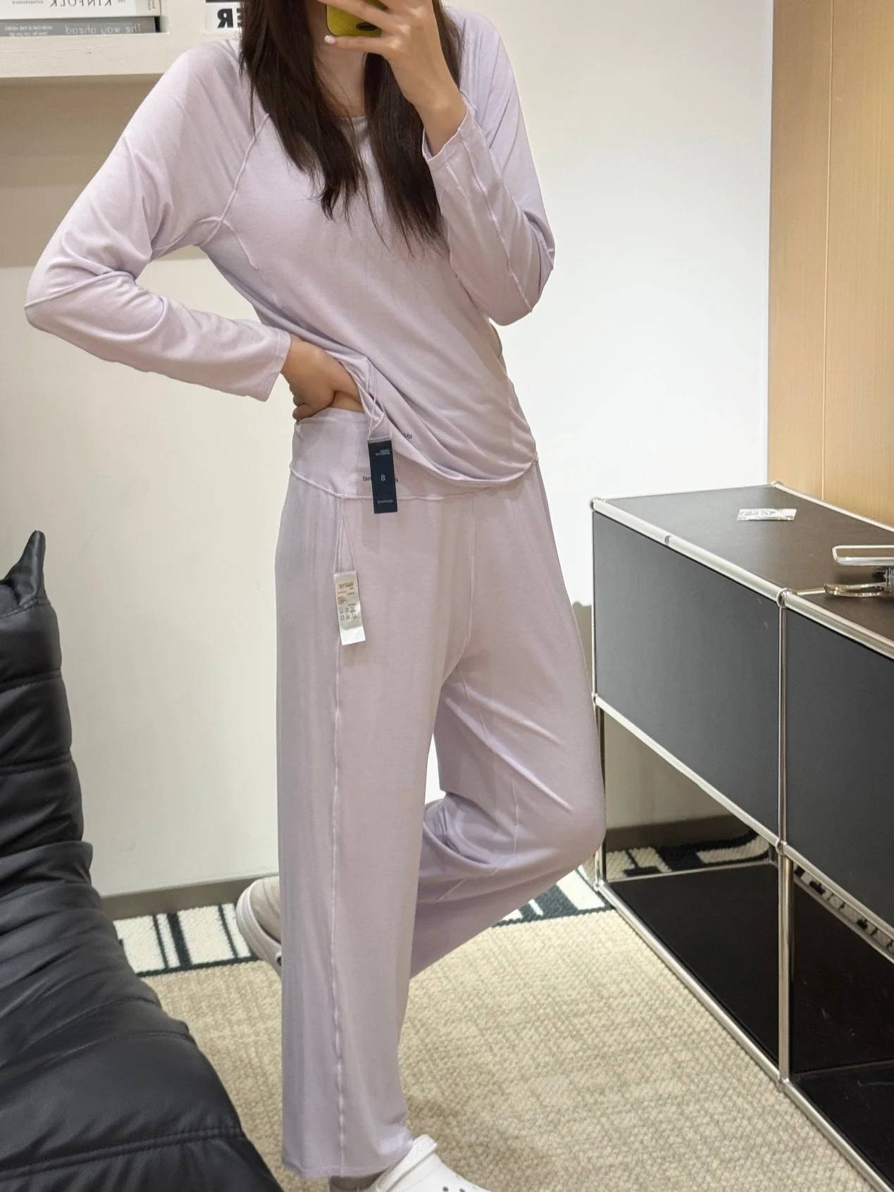 nuovo-pigiama-da-donna-per-sonno-profondo-maniche-lunghe-e-pantaloni-lunghi-set-due-pezzi-con-imbottitura-sul-petto-invisibile-e-comodo-da-indossare