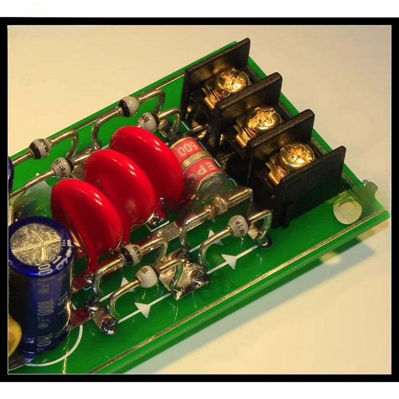 オーディオ浄化電源ボードでオーディオ品質を向上、プリステージCDオーディオソースDAC専用