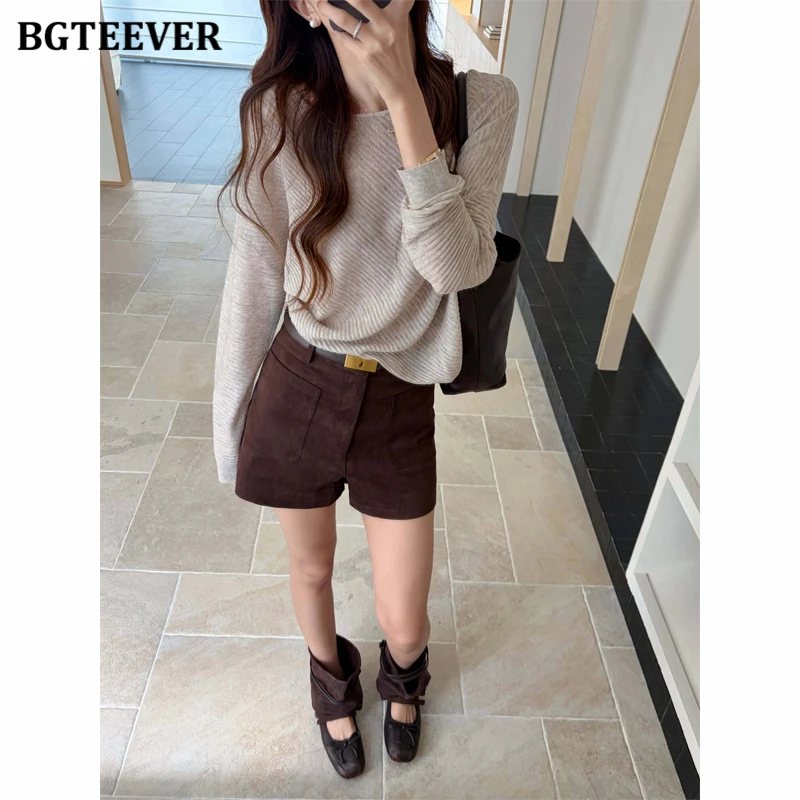 BGTEEVER Women's Suede Shorts Korean-Style Pockets High-Waisted Straight-Leg Shorts