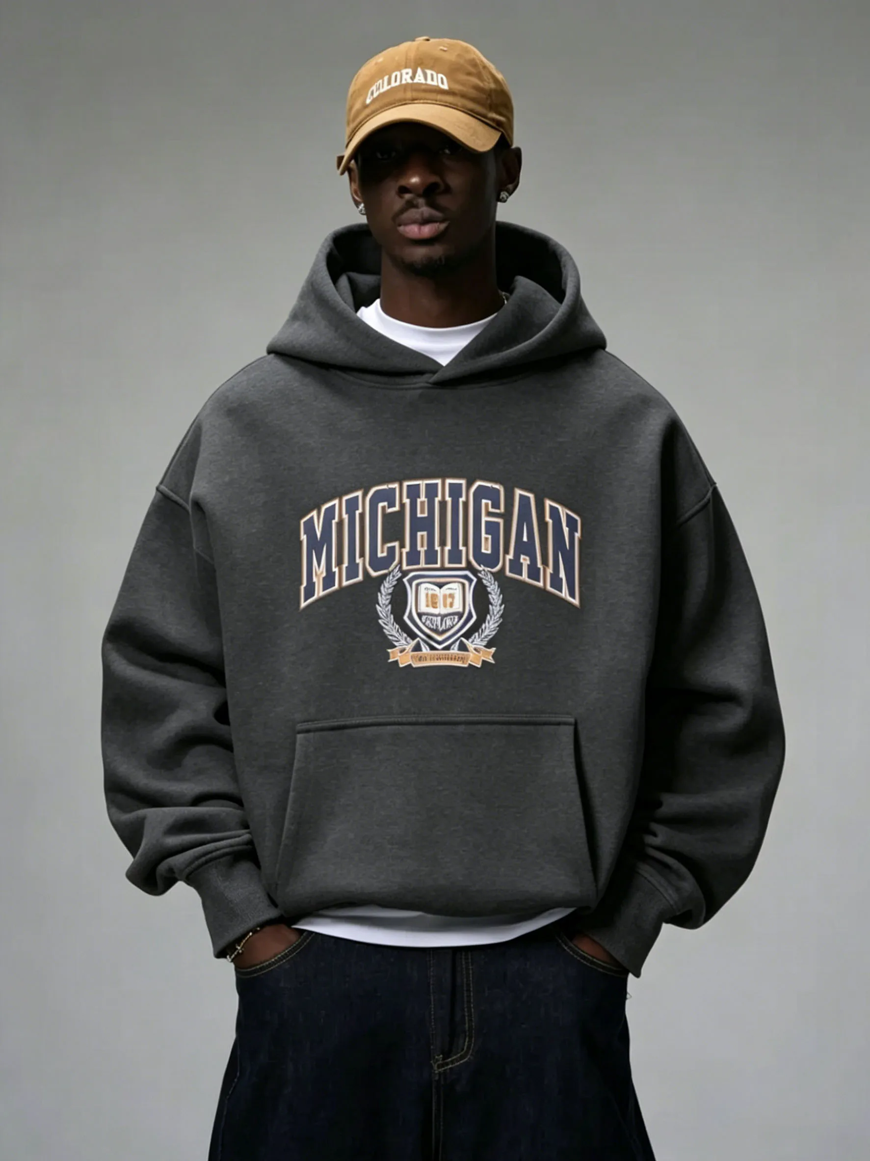 Men MICHIGAN Letter Print Hoodie Vintage College Crest Graphic Oversized Pocket Hooded Sweatshirt  Streetwear Pullover Tops