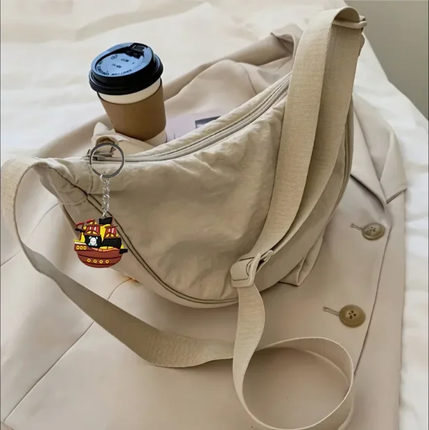 12 Pcs Pirate-Shaped Keychains, Backpack And Wallet Accessory, Is the Perfect Birthday Gifts For Festivals And Parties (2D Flat)
