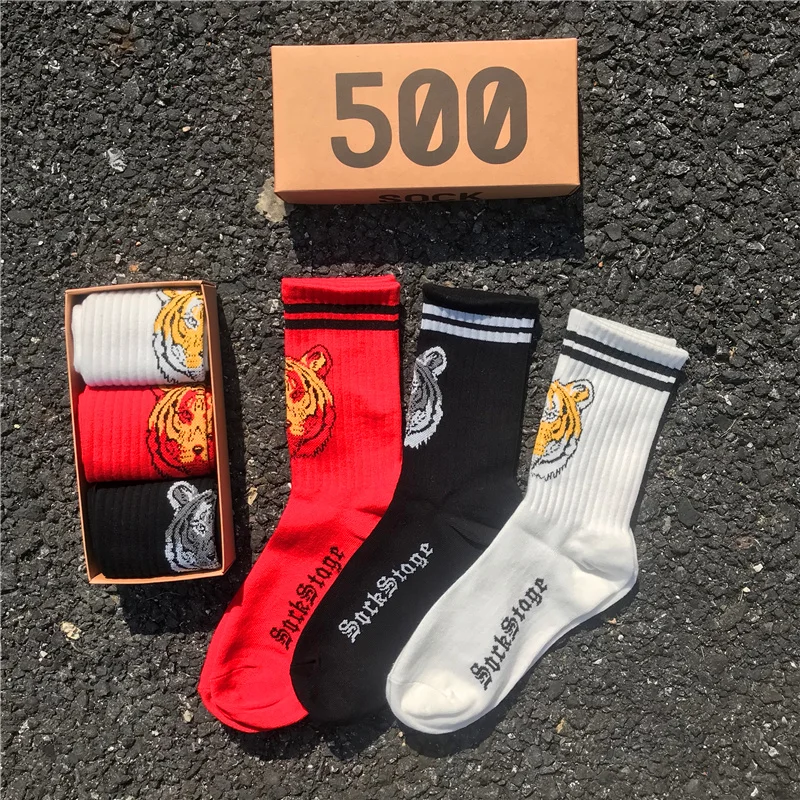 3Pair/Box Fashion Socks Men New Spring Tiger Printing Red Amulet Stripe Sports Basketball Crew Socks Men\'s and Women\'s Socks