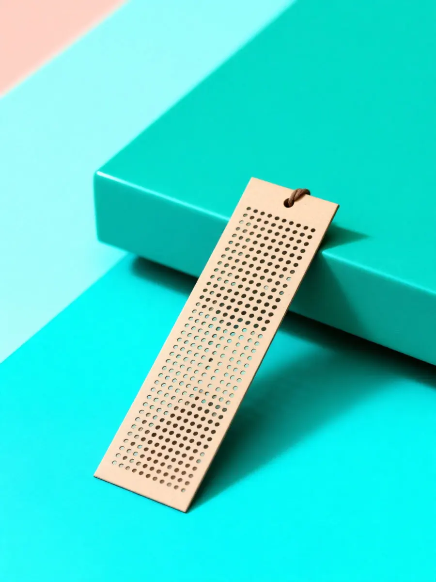 16Pcs Wooden Bookmarks DIY Cross Stitch Craft Blank Embroidery Hollow-Out Book Marks for Students Readers Writers Graduation