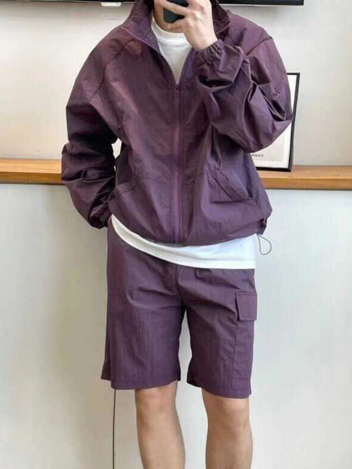 

Мужской повседневный комплект верхней одежды с длинными рукавами для защиты от солнца, крутой брендовый комплект из двух предметов: шорты и куртка, модный и стильный.