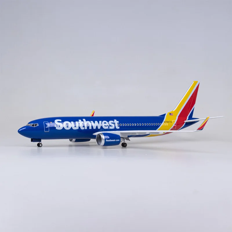 1:85 Scale 47CM Diecast Model American Southwest Airlines Boeing 737 Resin Airplane Airbus With Light And Wheels Toy Collection