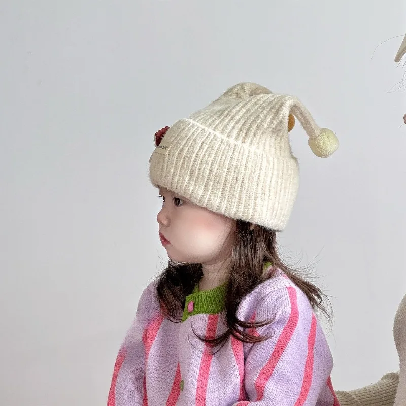 Cute antenna kids' hat for autumn and winter, thickened knitted wool with ear flaps, windproof warm, suitable for baby .