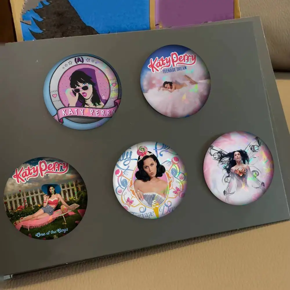 Singer K-Katy Perry   Creator Tinplate Pin Button Custom Anime Role Old-school Brooch Cartoon Collar Badge Jewelry Gift Fans