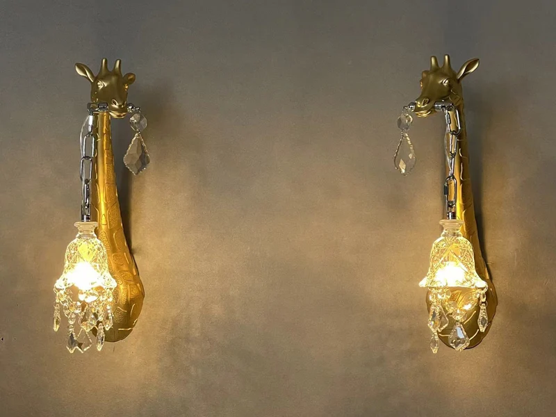 Gold/White Giraffe Wall Lamp Animal Resin Modeling Wall Sconce LED Lamp Bedroom Bedside Living Room Decoration Lights