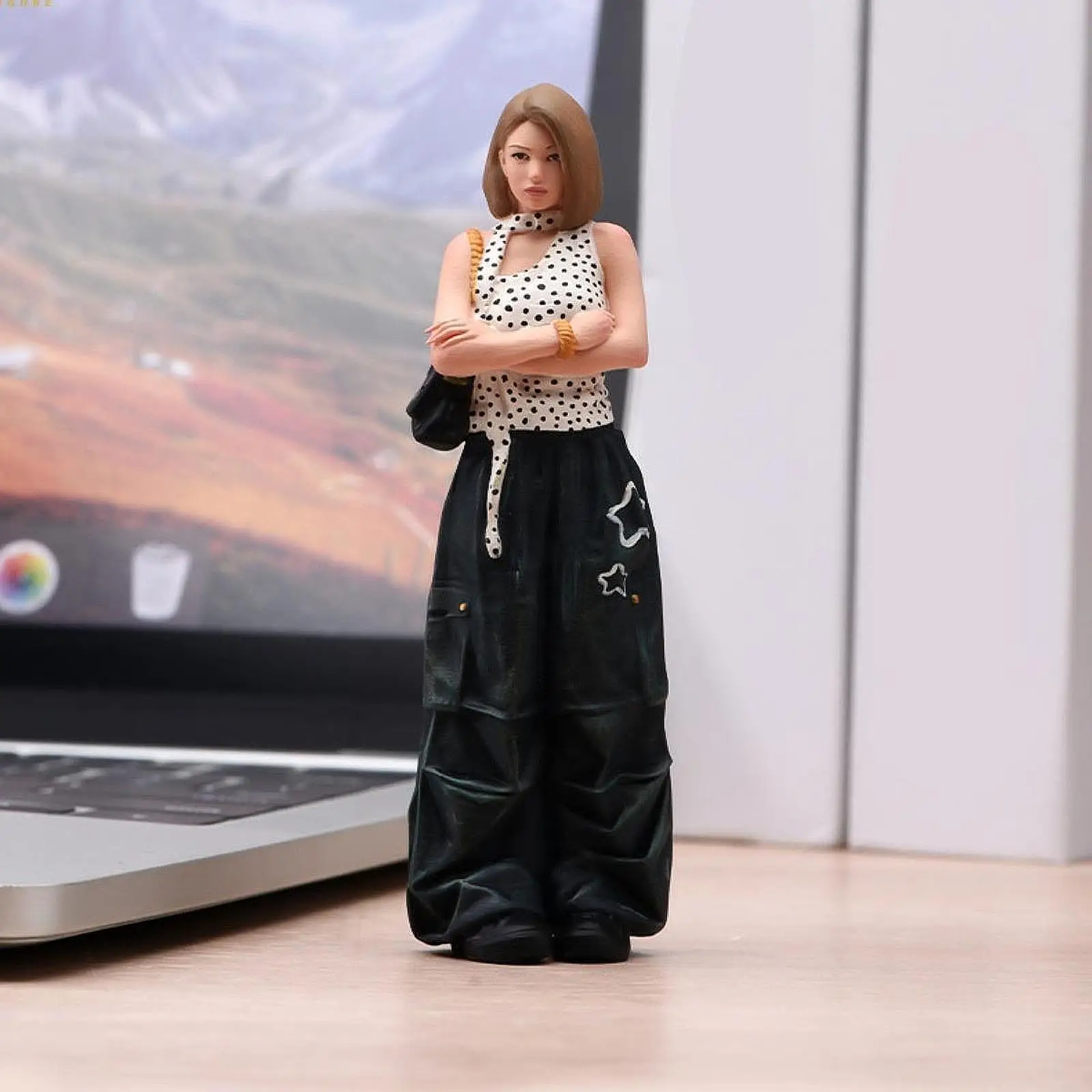 figuras-en-miniatura-1-24-accesorios-para-escenas-pintadas-a-mano-realistas-decoracion-de-escritorio-modelos-de-personajes-coleccionables-diorama