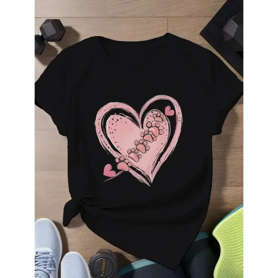 Heart with paw prints Women's Plus Size Sports Short Sleeve T-Shirt
