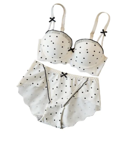 

Комплект бюстгальтеров YUQI Elegant Lace Bra Set 2026 - пуш-ап с полуоткрытой чашкой для небольшой груди, с поддержкой и эффектом против обвисания, сексуальный дизайн спинки | Комплект нижнего белья S-XL