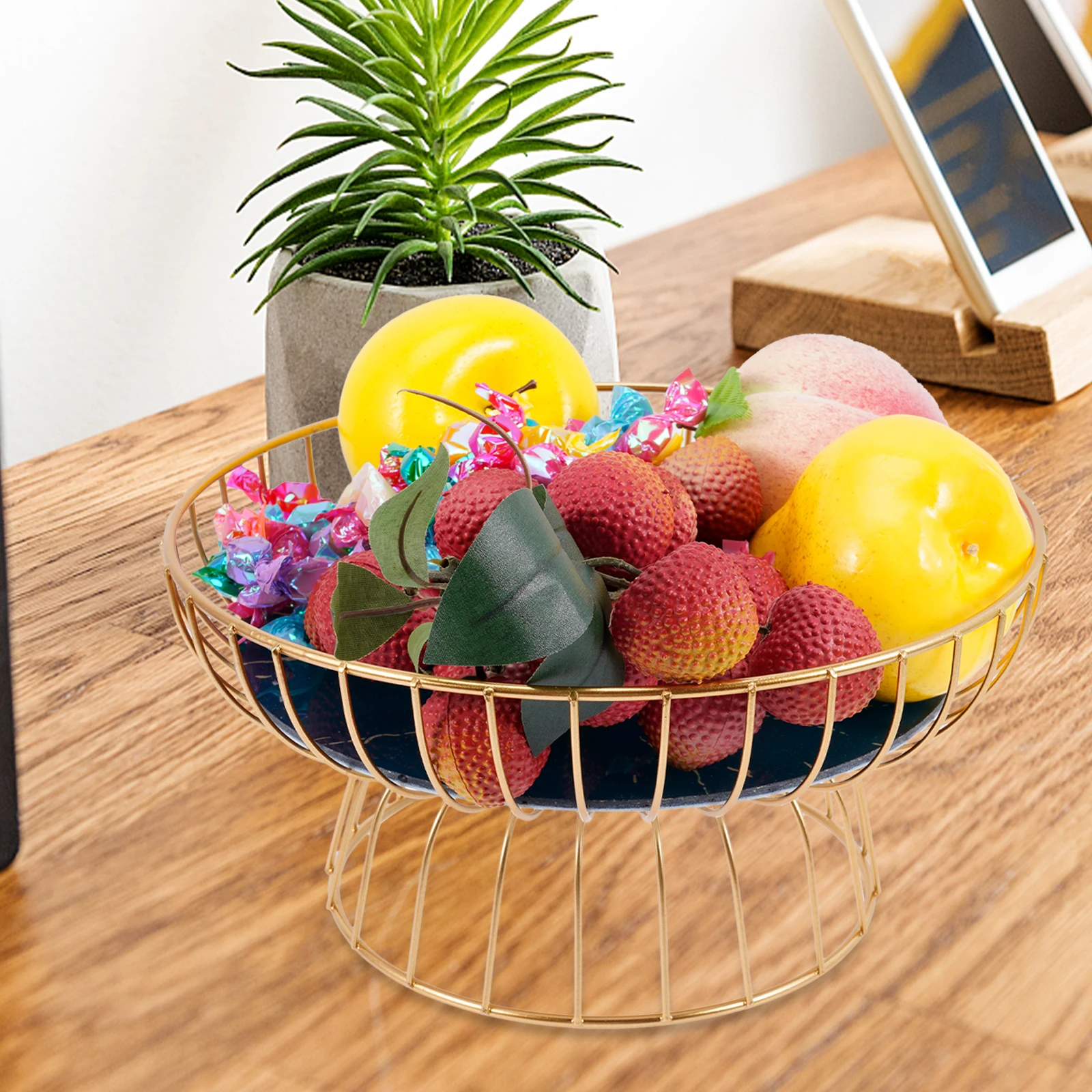 

Fruit Basket Kitchen Tray Decorative Bowl Snack Bowls Food Trays Hollow Container Vegetable Storage Bread Serving Premium Metal