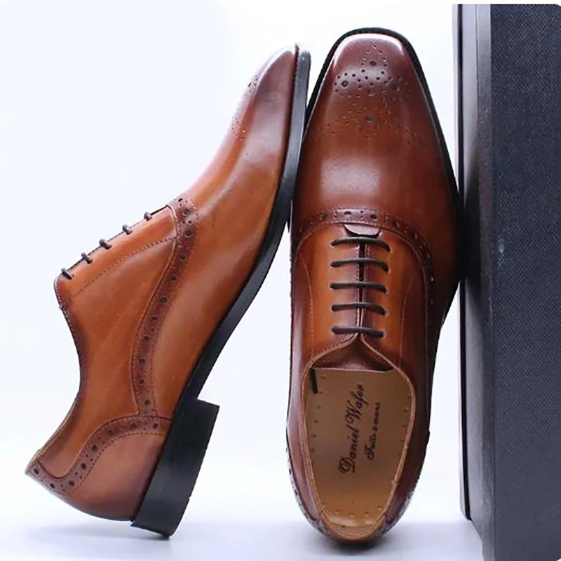 Japanese Classic  Business Casual Leather Shoes Genuine Leather Formal Leather Shoes Men British Oxford Shoes Brogue Men