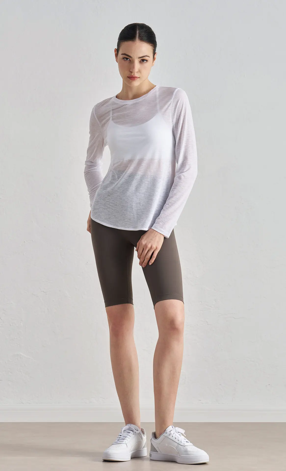 Hollow Beauty Rückenfreie Sportbluse mit Langen Ärmeln für Damen, Atmungsaktiv, Rundhals, Leicht, für Laufen, Pilates, Yoga – Detail 5