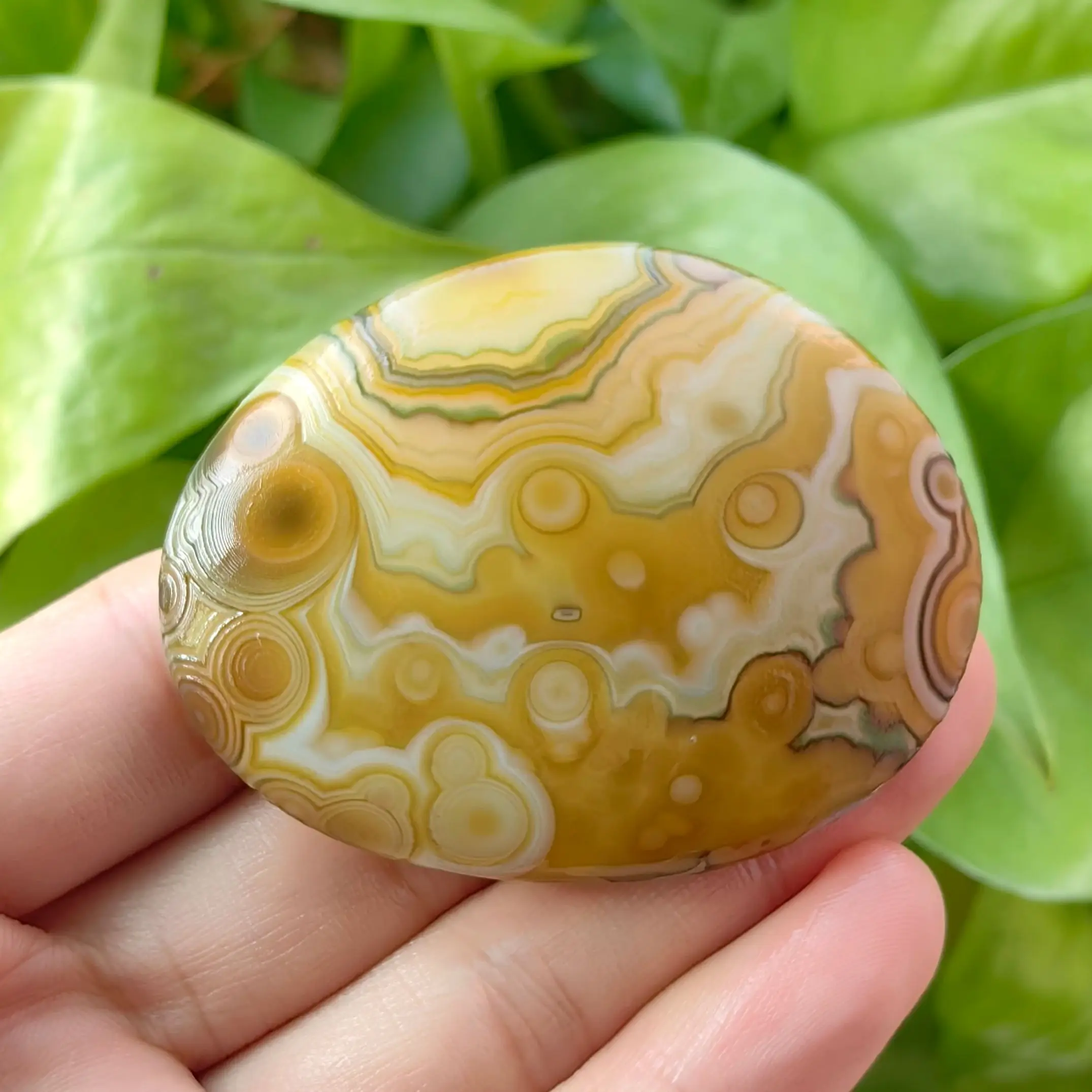 

Pure Natural Divine Eyes Agate Wish Palm Stones Spiritual Meditation Good Luck Attract Wealth Talisman Ward Off Evil Amulet