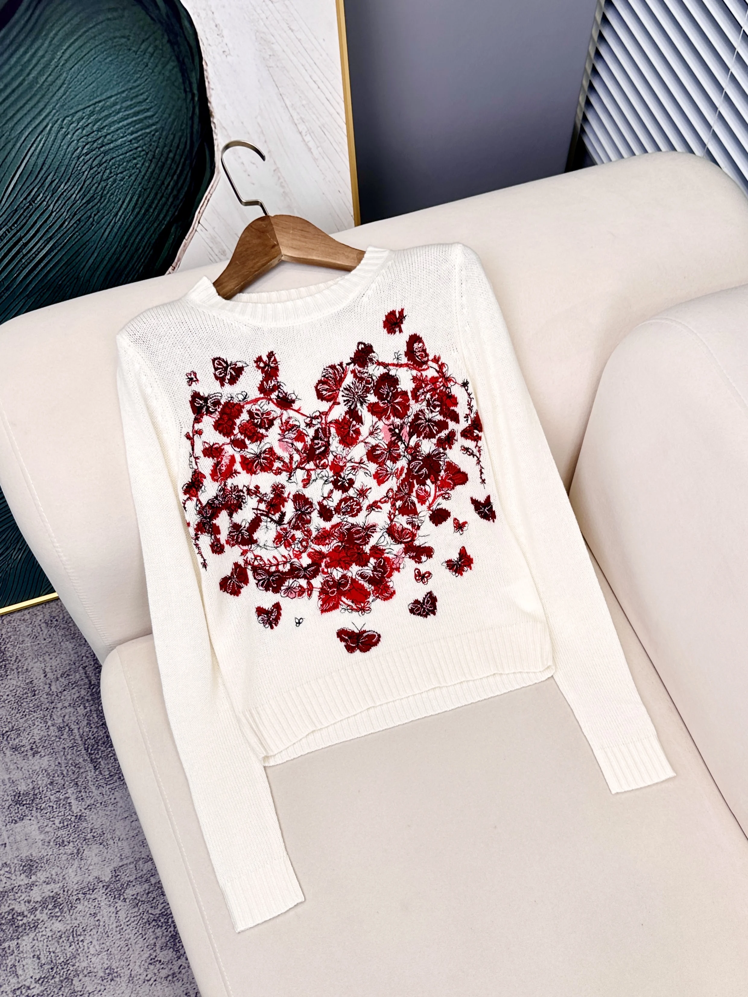 

2026 Early Autumn Comfortable & Elegant Red Wool Knit Long-Sleeve Base Layer Top