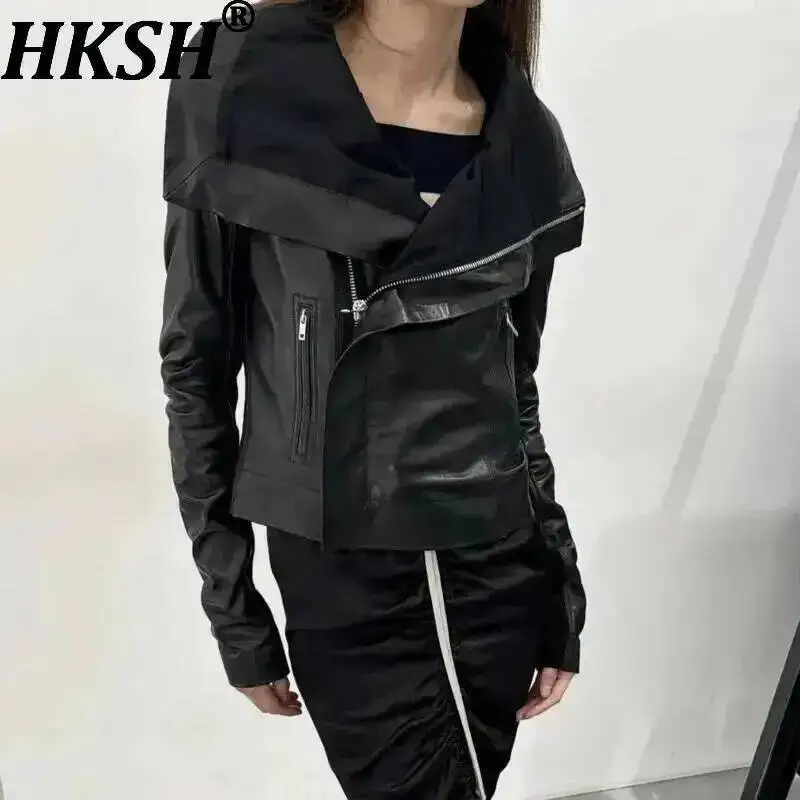 HKSH Spring Autumn New Women's Jacket PU Leather Asymmetric Zipper Pockets Slim Fit Motorcycle Dark Punk Short Coat Chic HK15980