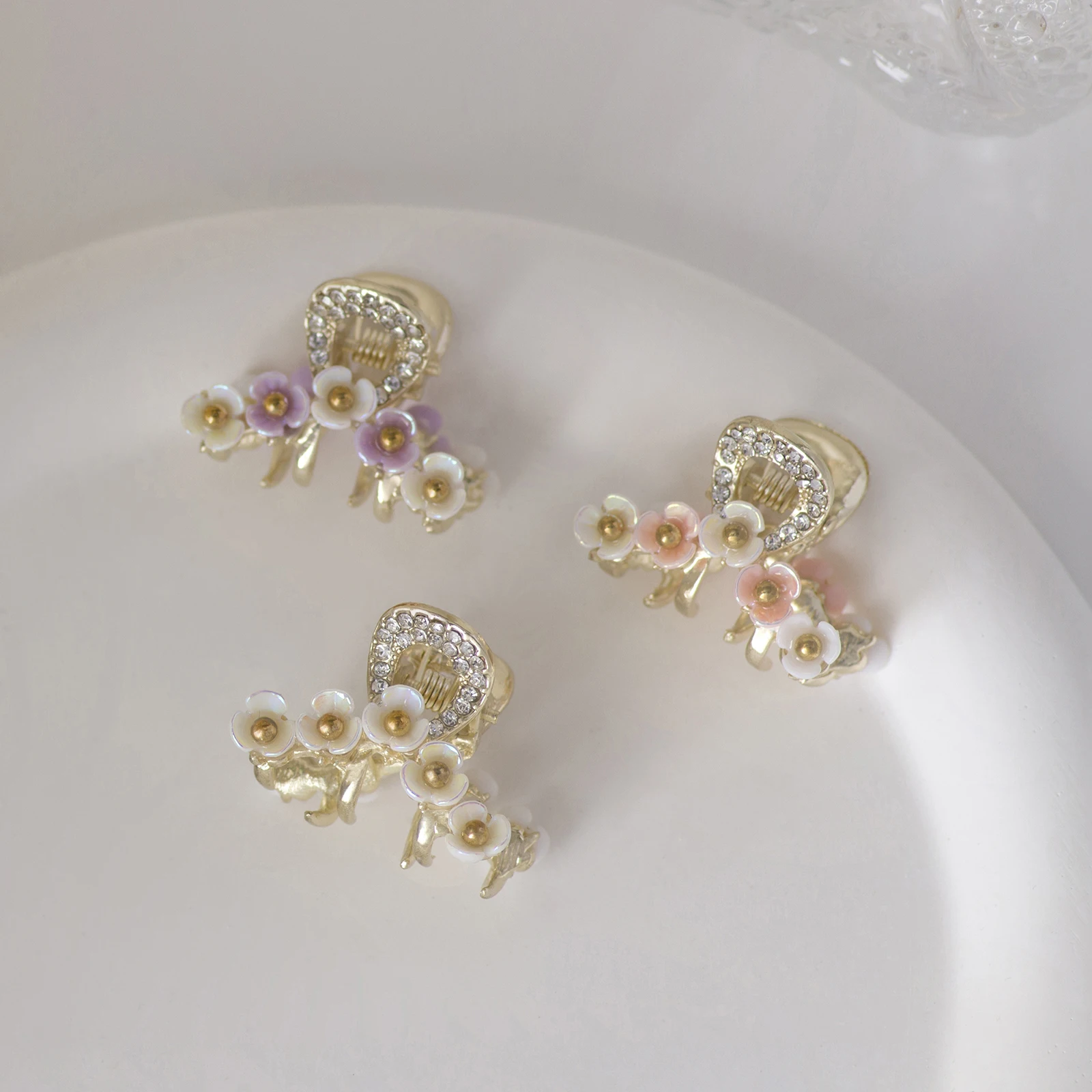 Exquisite flower rhinestone mini hairclip spring and summer sweet princess style metal small clip female bangs side hair claw