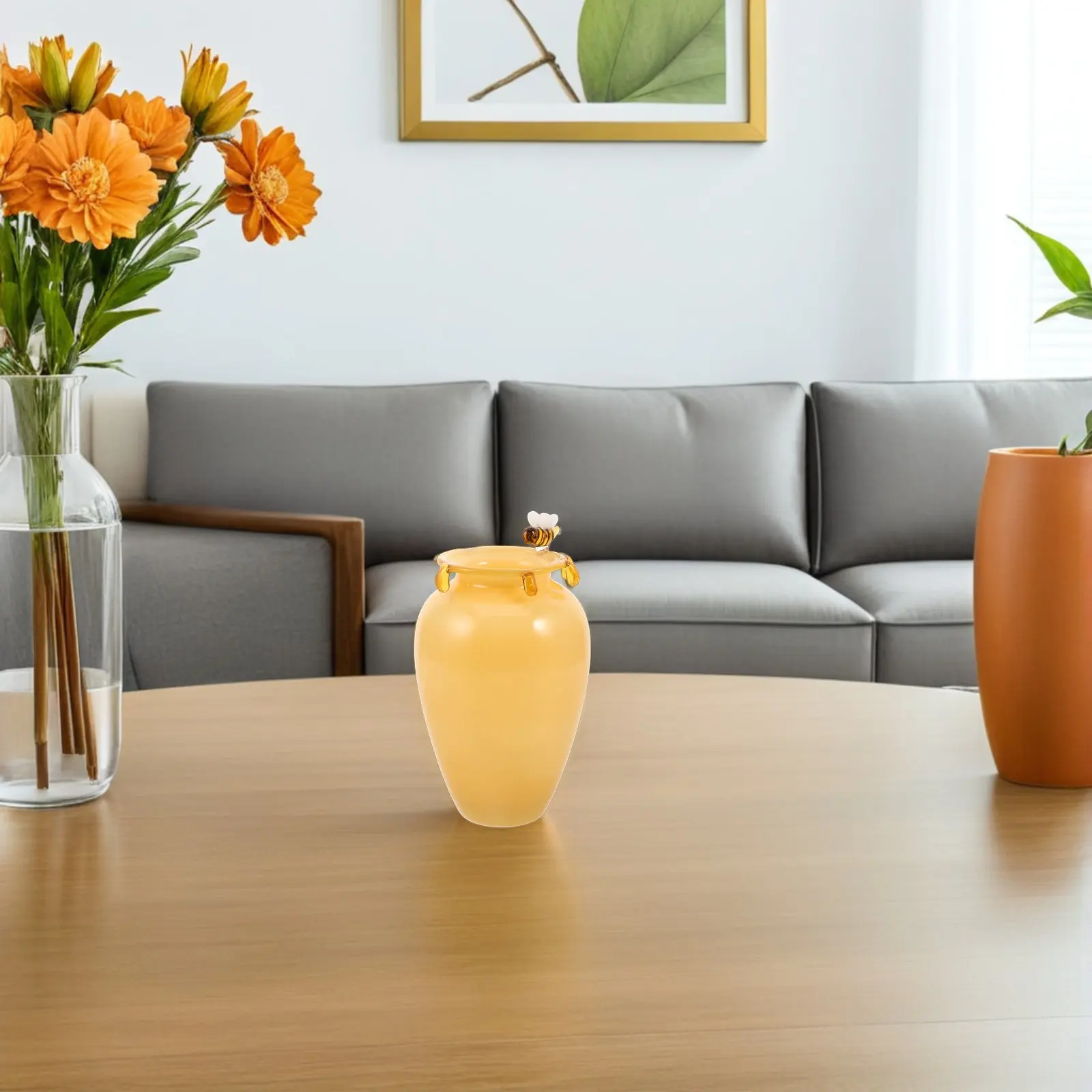 Glass Bouquet Vase Bee Shaped Honey Jar Yellow Decorative Glass Bud Vase for Home Decor Table Centerpiece Floral Arrangement