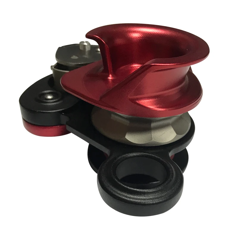 Releasable double progress capture pulley for haul systems