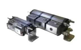 Flow divider FDRA0201404WVR  hydraulic shunt motor  for  4 cylinders to working synchronously