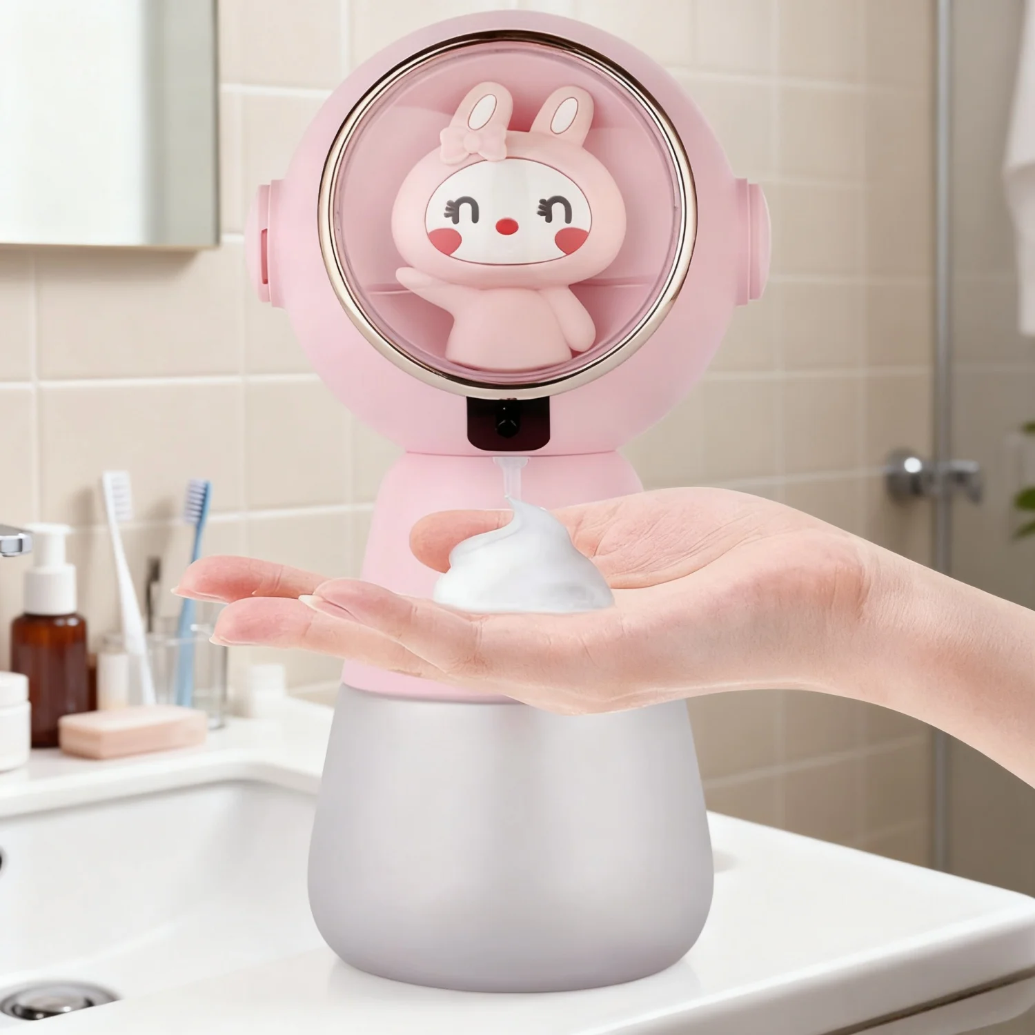 

Мультяшное дезинфицирующее средство для рук, автоматический дозатор Type-C, бесконтактный инфракрасный датчик, дозатор гелевой пены для мыла с 3-цветным дыхательным светом