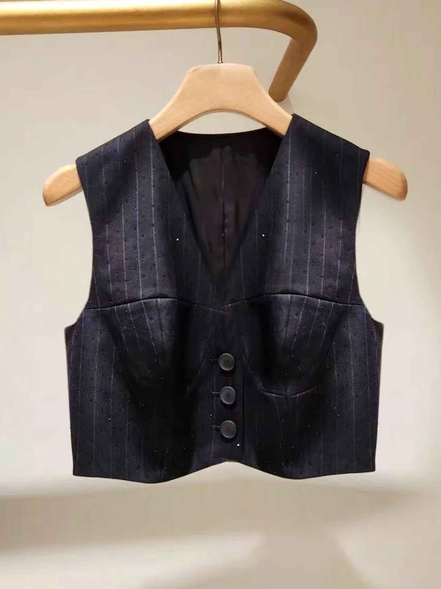 

Жилет в полоску с блестками, топ, женский модный элитный осенне-зимний S для дома, южное масло, для поездок на работу, длина на одной пуговице