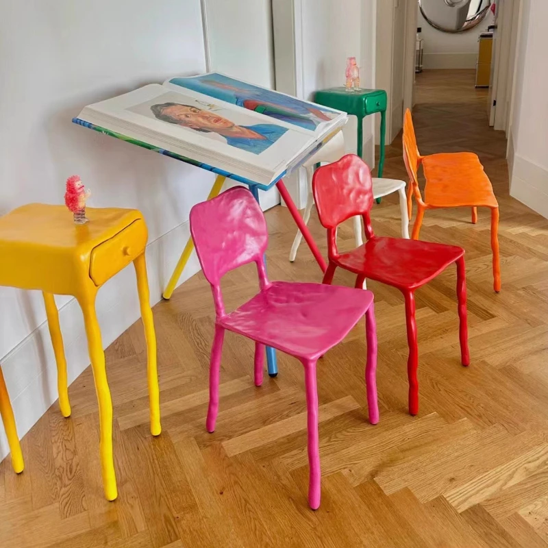 

Modern fashion clay chair, artistic high-end dining chair, special-shaped restaurant study back chair