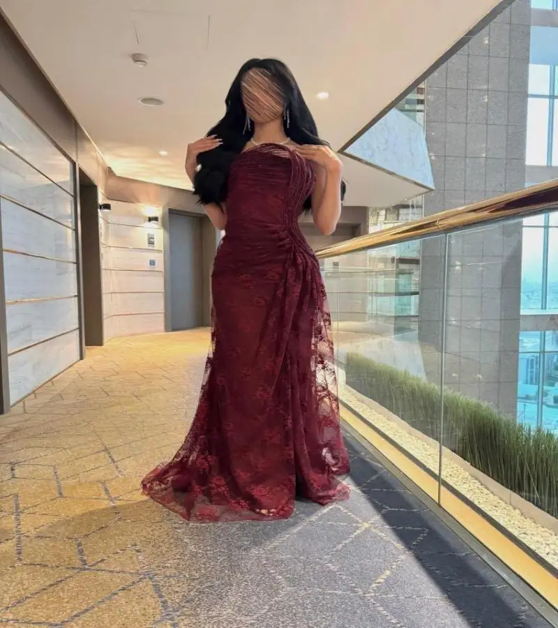 Jirocum Elegant Luxury Prom Gala Mermaid Party Gowns Burgundy Strapless Lace Ruched Trailing Red Carpet Evening Dresses