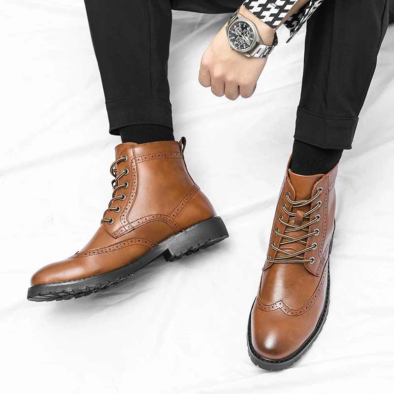 Jesień/zima włoskie ręcznie robione 100% Chelsea Boots męskie brązowe buty w stylu amerykańskim Brogues buty bojowe męskie botas militares hombre