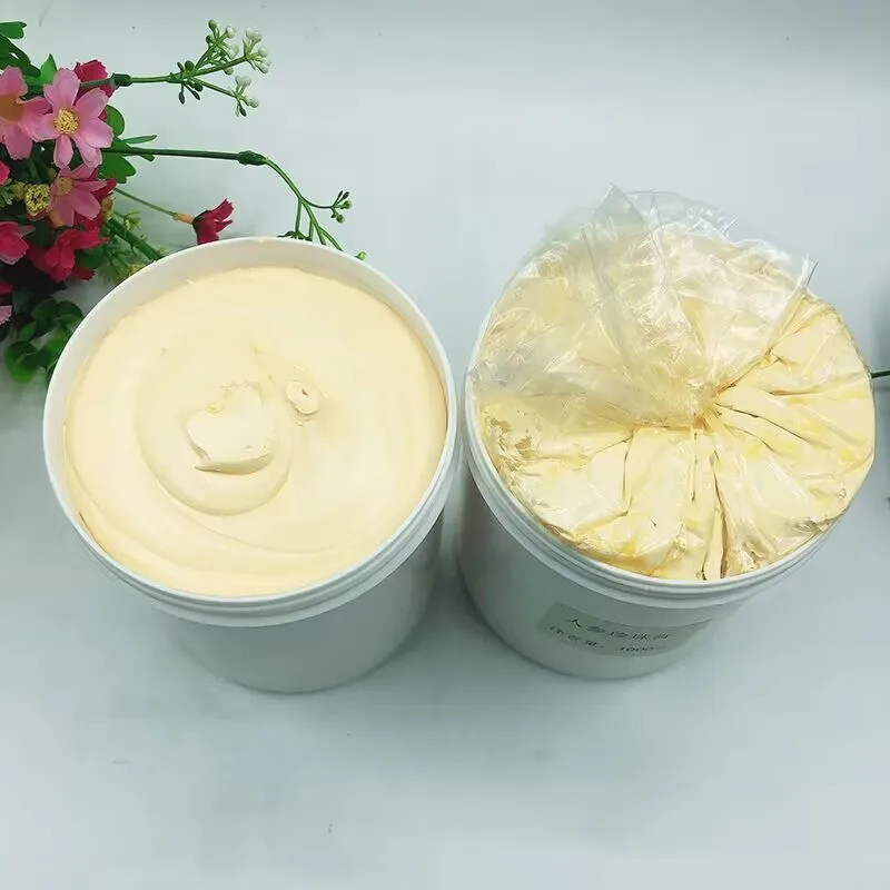 creme-eclaircissante-2026-pour-le-visage-le-cou-les-mains-et-les-pieds-pour-peaux-foncees-1-kg-250-g