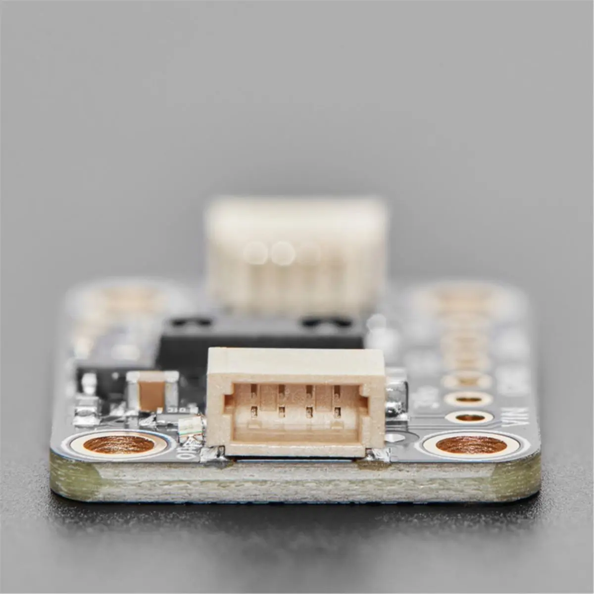 VCNL4200 Long Distance IR Proximity and Light Sensor Module - STEMMA QT Connectors
