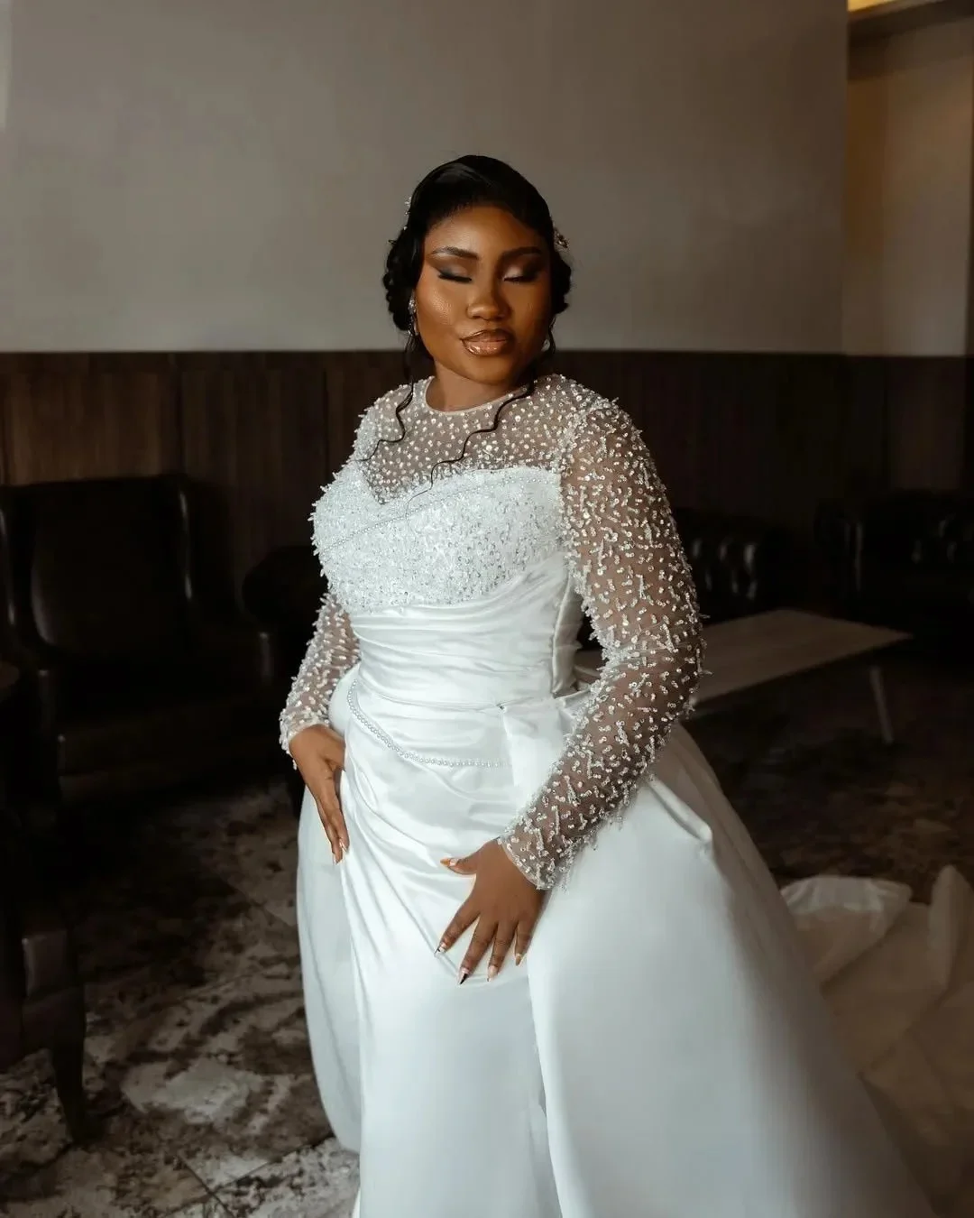 Robe de mariée sirène personnalisée, grande taille, avec traîne détachable, col transparent, manches longues, robes de mariée perlées