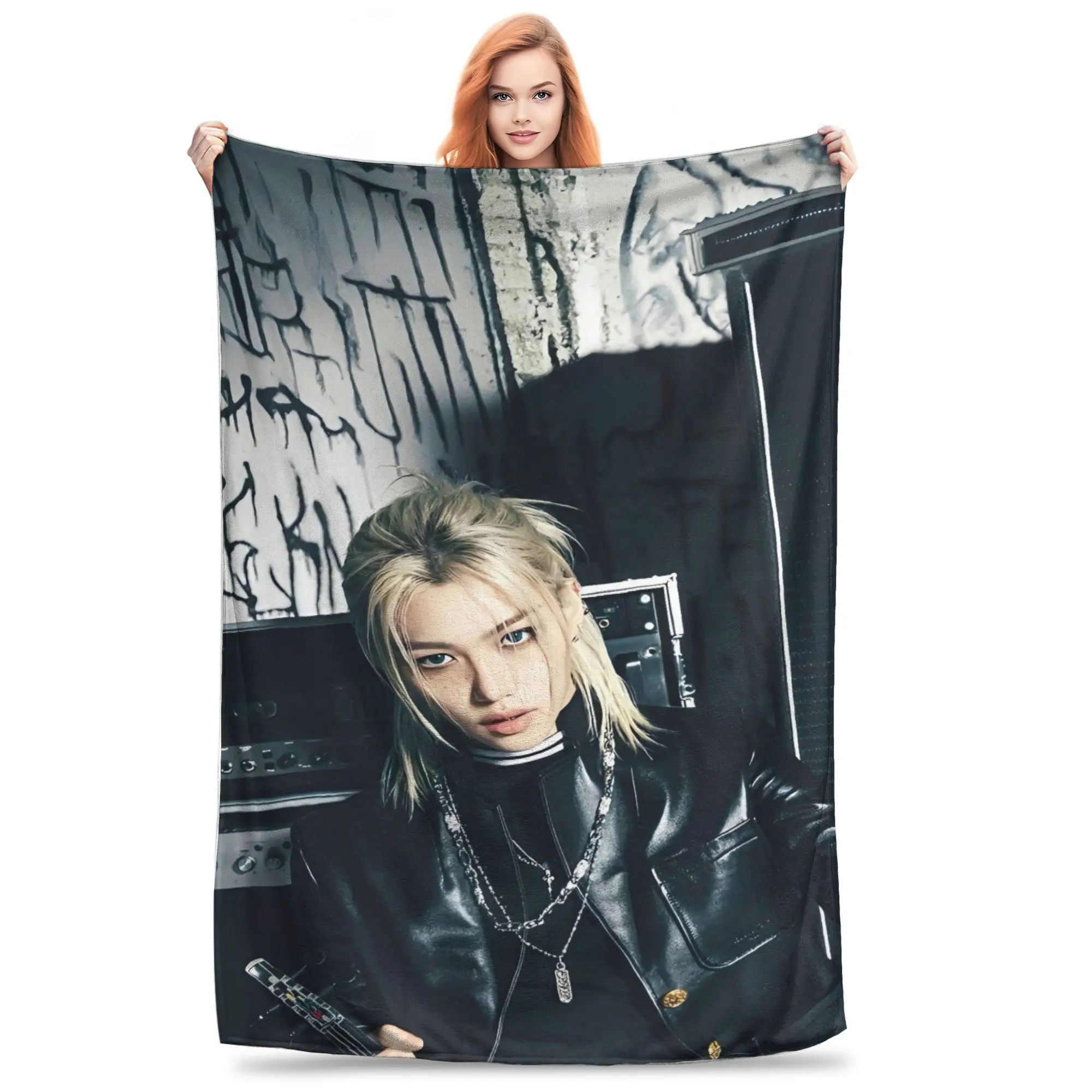 Kpop Singer F-Felix Blanket Quality Warm  Throw Blanket Winter Child Couch Bed Street Trend Bedspread