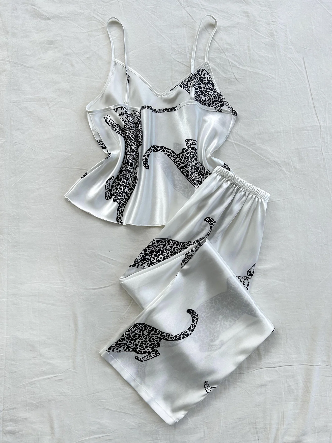 Thumbnail 4 - #25 Trending Two Piece Pajama Sets Right Now